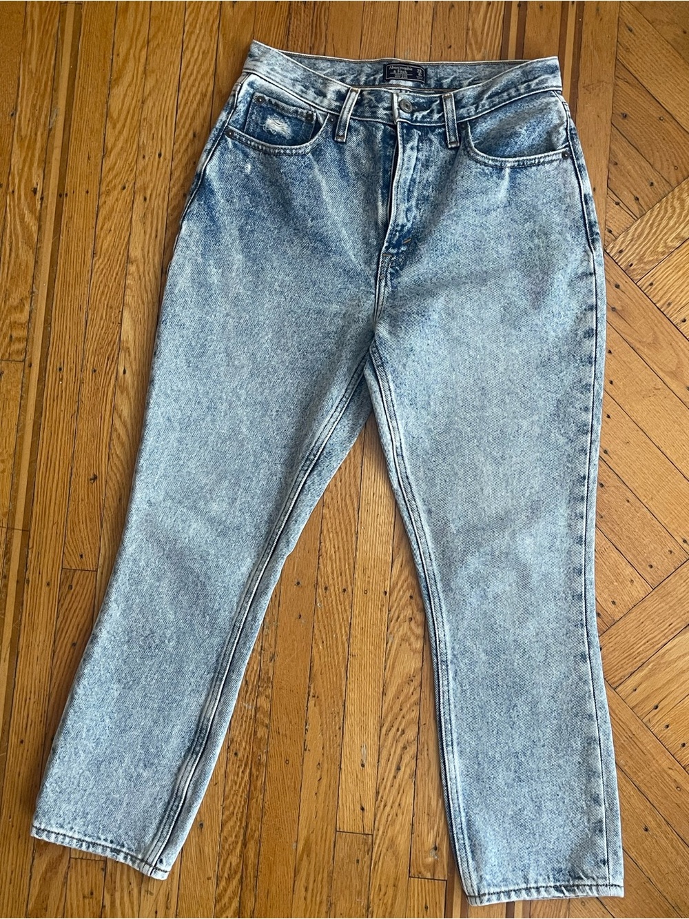 Abercrombie High Rise Mom Jeans 25 Acid Wash 90s